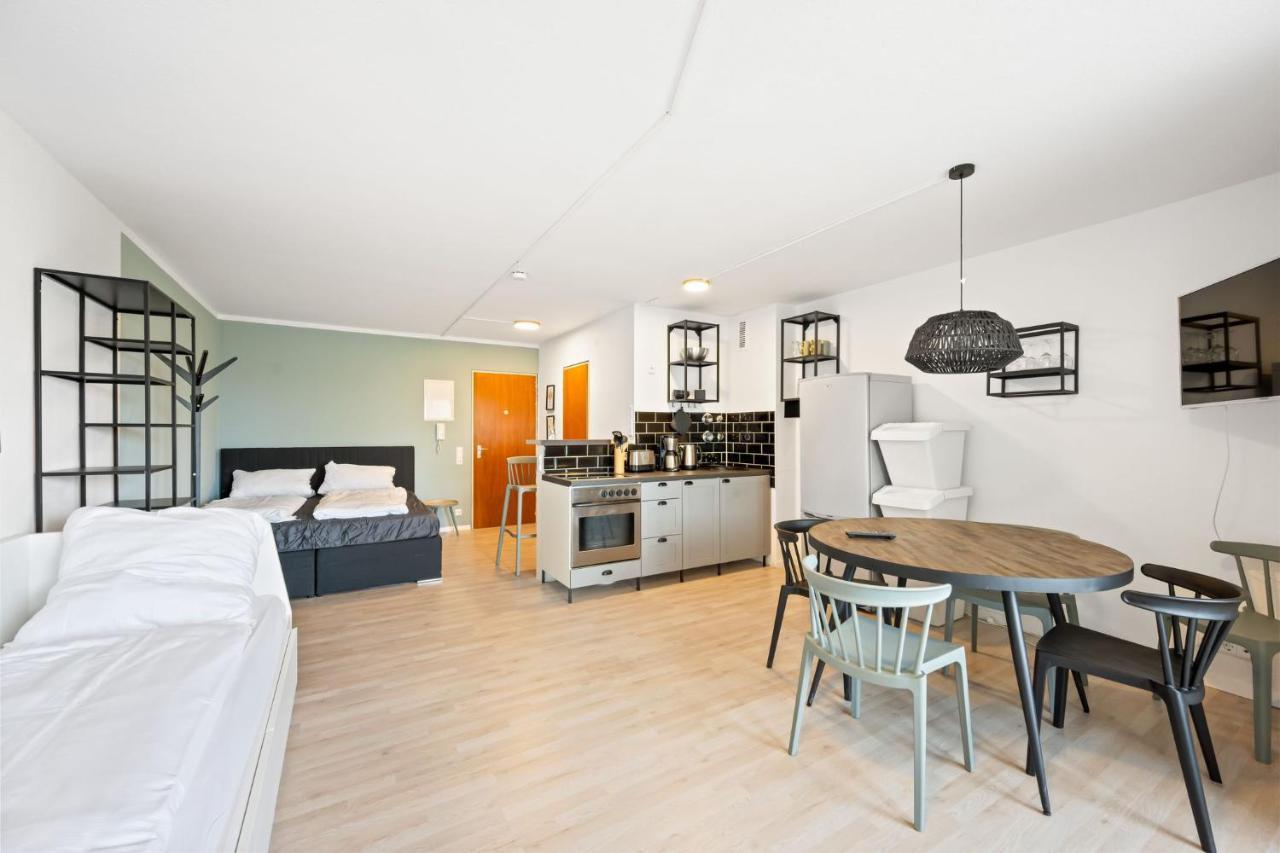 Sali Homes - Fewo Bluehendes Barock ルートヴィヒスブルク エクステリア 写真